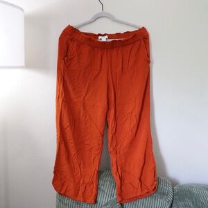 Liz Claiborne Orange Soft Cropped Flowy Pants